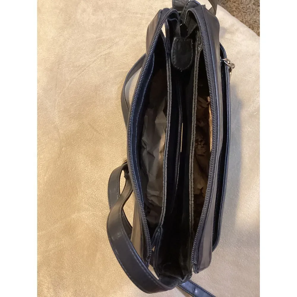 Giani Bernini Genuine Leather Black Shoulder Strap Handbag‎ Purse
